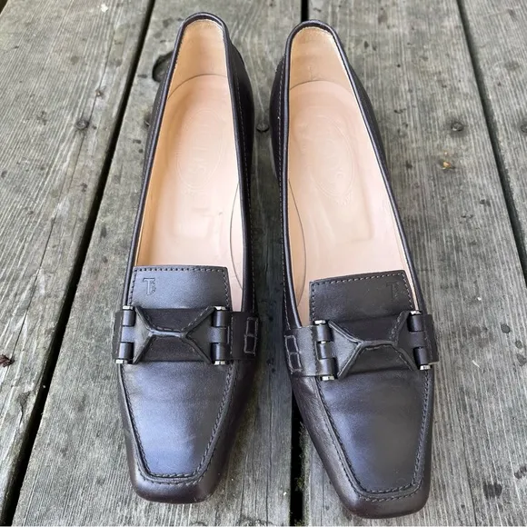 Tod’s Brown Leather Kitten Heels Sz 39