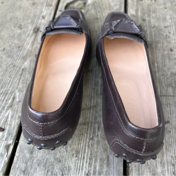 Tod’s Brown Leather Kitten Heels Sz 39