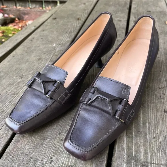 Tod’s Brown Leather Kitten Heels Sz 39