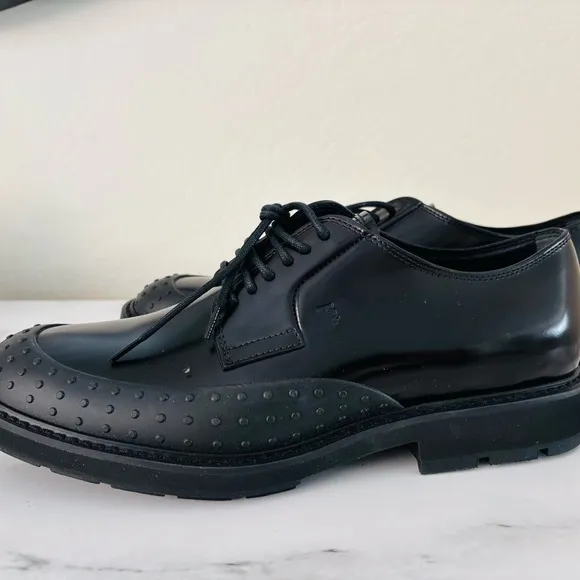 TODS Gommini leather derby shoes