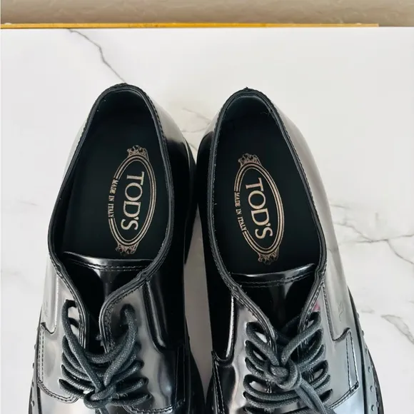 TODS Gommini leather derby shoes