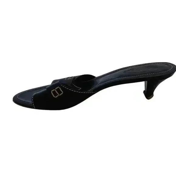 Tod's y2k Vintage Dark Brown Leather Kitten Heels Silver Ring Women's Size 7.5