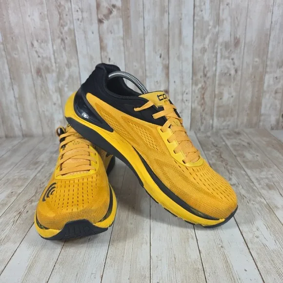 Topo Athletic UltraFly 3 Running Shoes Lightweight Cushioned Yellow Black 10.5