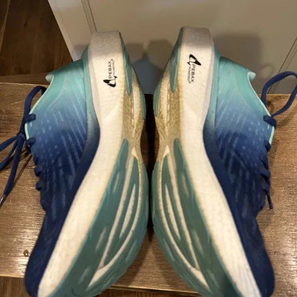 Topo Specter 2 Athletic Running Shoes women’s Size 8 Sneakers