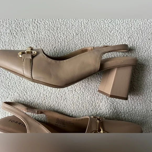TORRID NUDE SLINGBACK HEELS 11WW