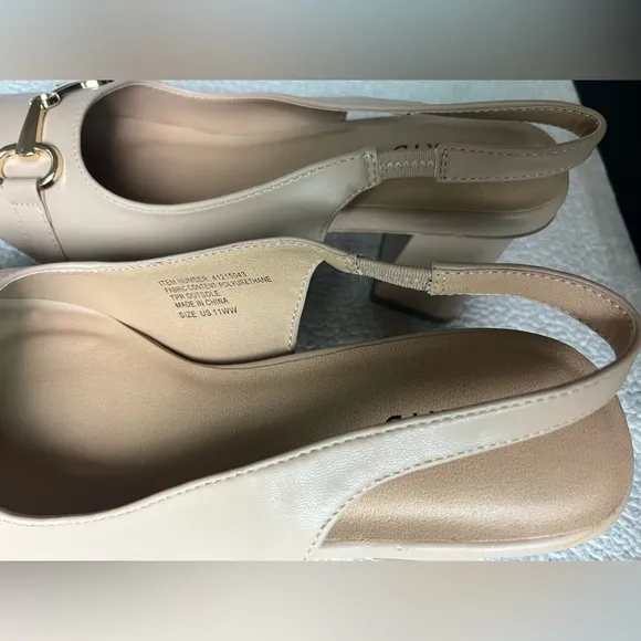 TORRID NUDE SLINGBACK HEELS 11WW