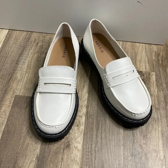 Torrid Women White PU Slip On Chunky Lug Sole Loafer 10.5WW Casual Dressy