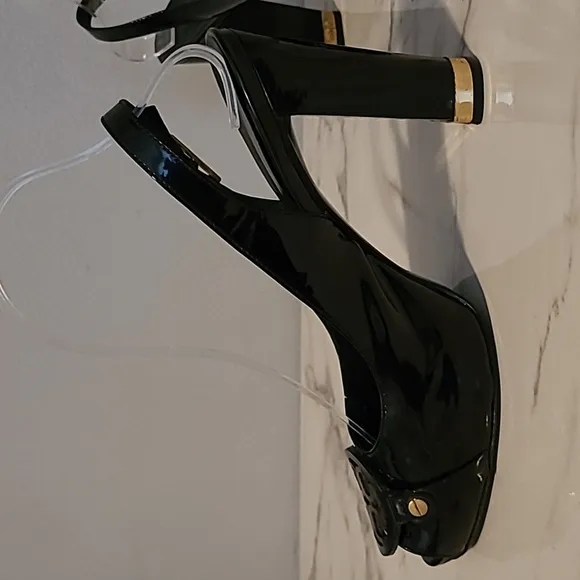 Tory Burch Black Patent Leather Peep Toe Slingback Heels Women's 8.5 Gold Accent