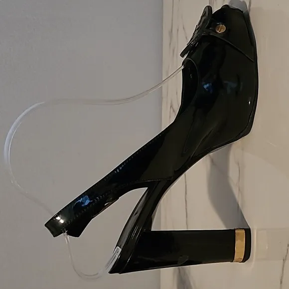 Tory Burch Black Patent Leather Peep Toe Slingback Heels Women's 8.5 Gold Accent