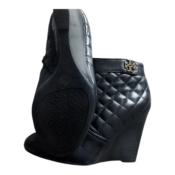 Tory Burch Quilted Wedge Bootie Black size 8 M