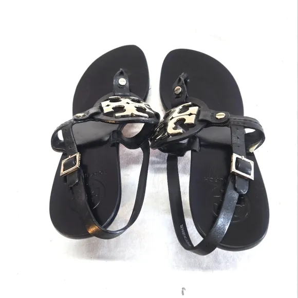 Tory Burch Women's 7.5 Holly 2 Black Leather Silver Emblem kitten Heels Sandals