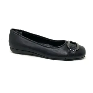 Trotters Sizzle Black Leather Ballet Flats WIDE