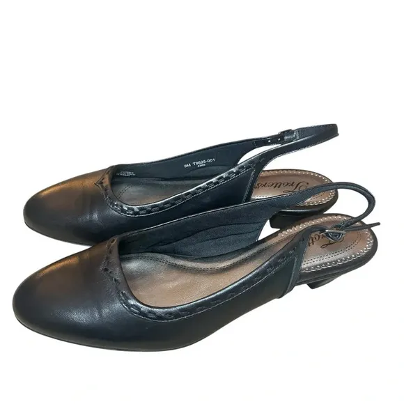 Trotters slingback heel buckle black size 9