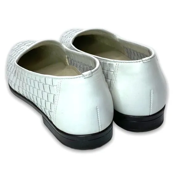 Trotters White Liz Leather Woven Leather Flat Slip On Shoe 7.5