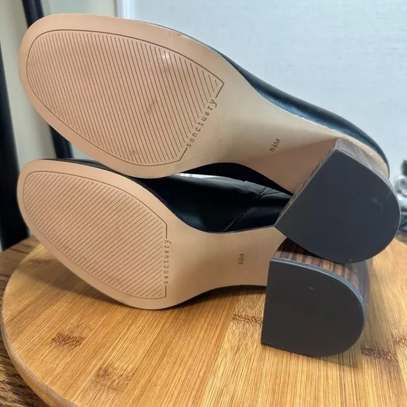 UEC Sanctuary Black Leather Boom Heel Mules Size 8.5 Women’s