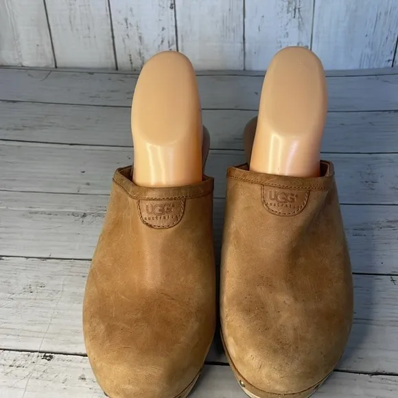 UGG Abbie Camel Clogs