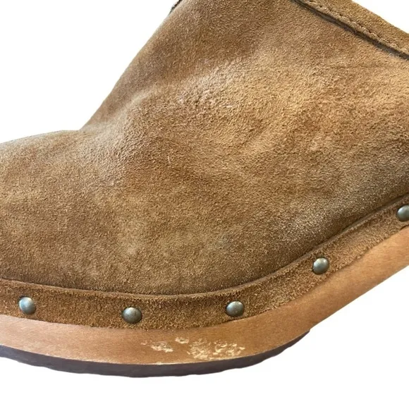 UGG Abbie Leather Clogs