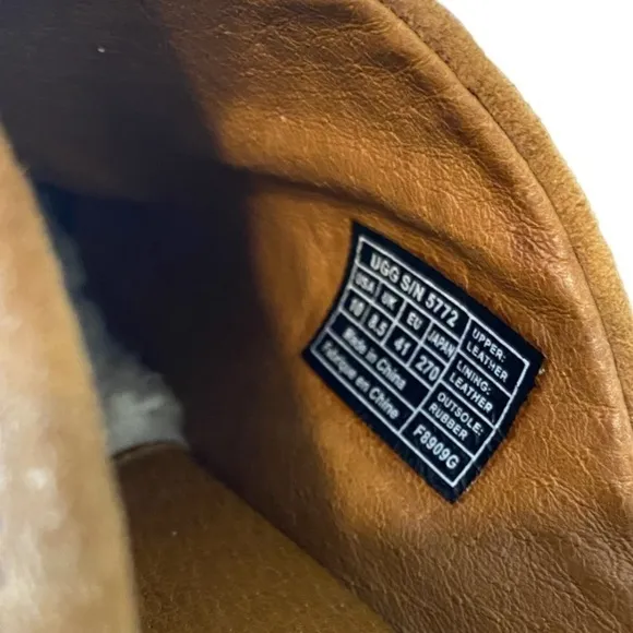 UGG Abbie Leather Clogs