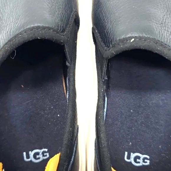 UGG ALAMEDA BLACK LEATHER UPPER SLIP ONS COTTON CANVAS WOMENS 6 NEW IN BOX