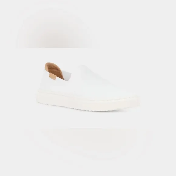UGG Alameda Sammy Woven Slip On Everyday Shoe in White and Tan