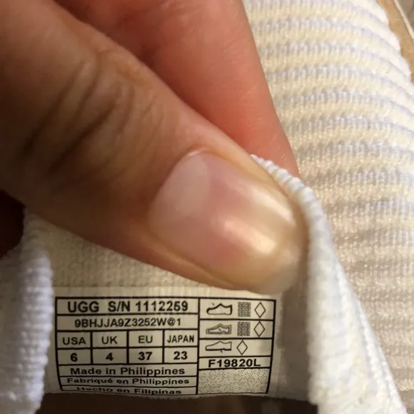 UGG Alameda Sammy Woven Slip On Everyday Shoe in White and Tan