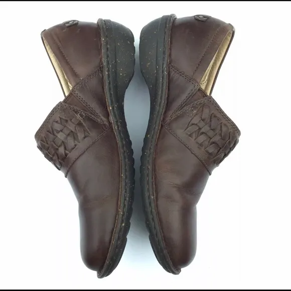 UGG Anila Full Grain Leather Wool Lined Closed Back Slip On Shoes Comfort Clogs
