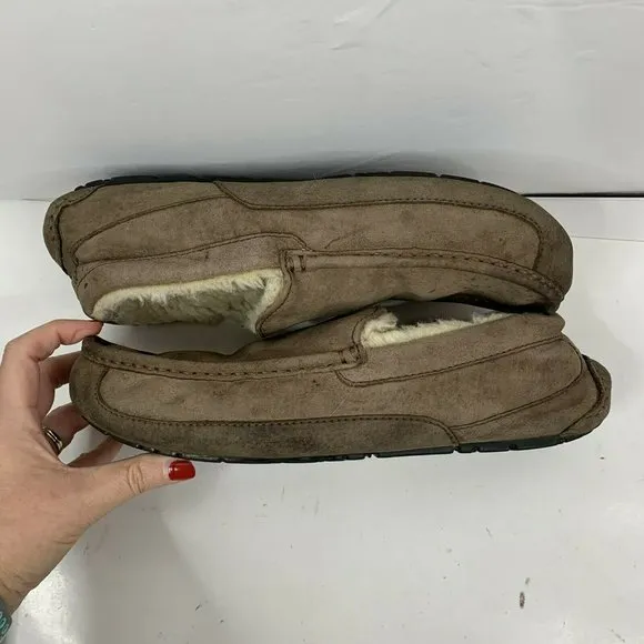 Ugg Ascot Tan Brown Suede Leather Shearling Lining Slip On Slipper Men’s Size 11