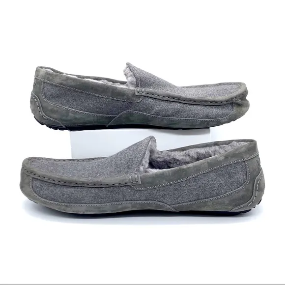 Ugg Australia Men’s Ascot Metal Gray Wool Slipper
