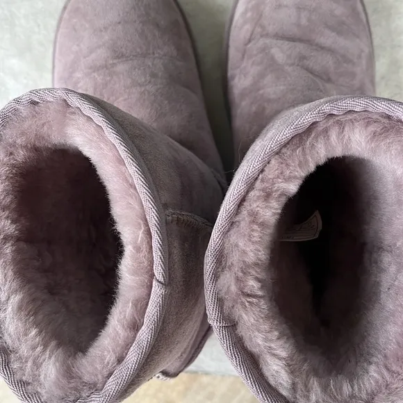 UGG CLASSIC MINI II LAVENDER BOOT US 5