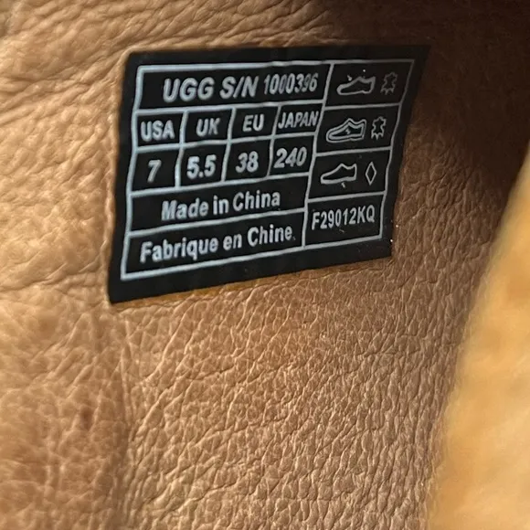 UGG Dafni Clogs