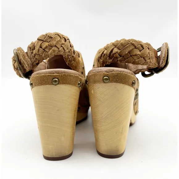 UGG Dafni Clogs