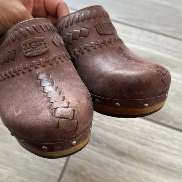 UGG Leather Woven Clog Heeled Mules Size 6 Brown Slip-On