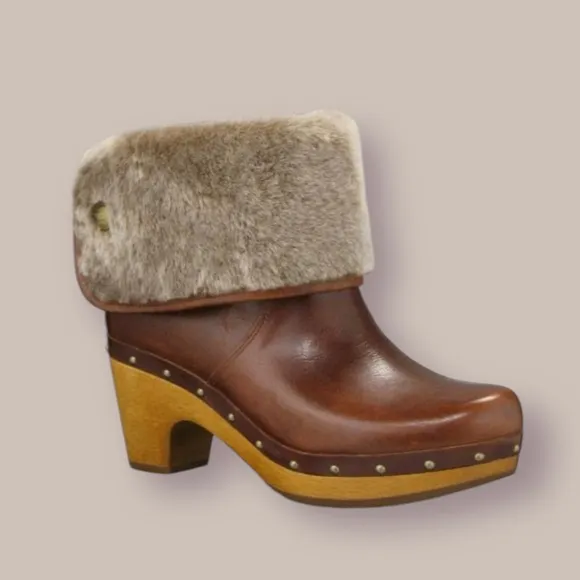 UGG Lynnea Il Ankle Boot in Chestnut Size 8