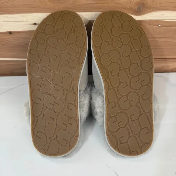 UGG Scuffette II Slippers Cozy Sheepskin Suede Mules Gray Women's Size 9