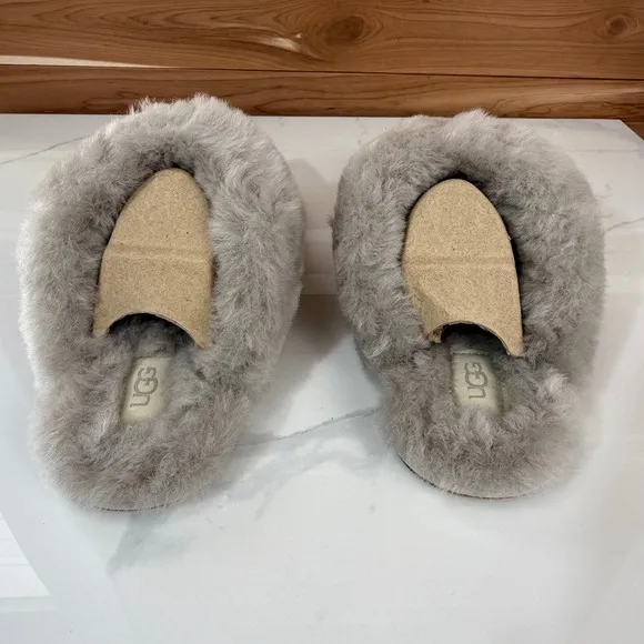 UGG Scuffette II Slippers Cozy Sheepskin Suede Mules Gray Women's Size 9
