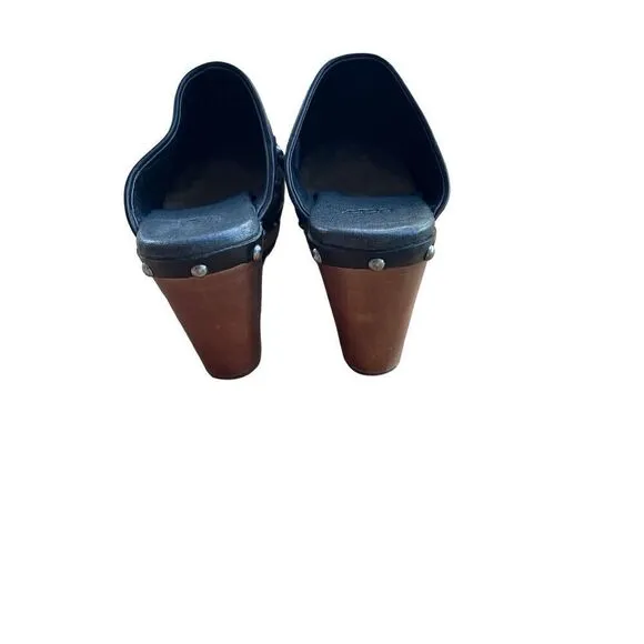 UGG Womens Black Sheepskin Lined Slip On Leather Studded Block Heel Clogs Size 6