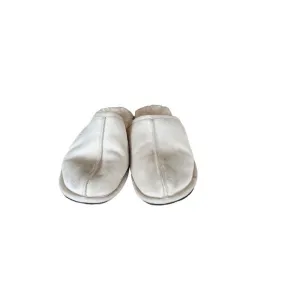 UGG Womens White Pearl Sheepskin lining Slip On Clog Padded Slippers Size 11