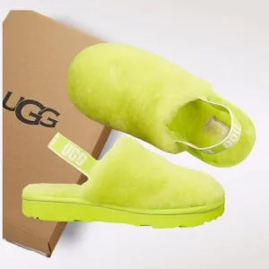 UGG Fluff Yeah Girls Clogs Slippers in Key Lime