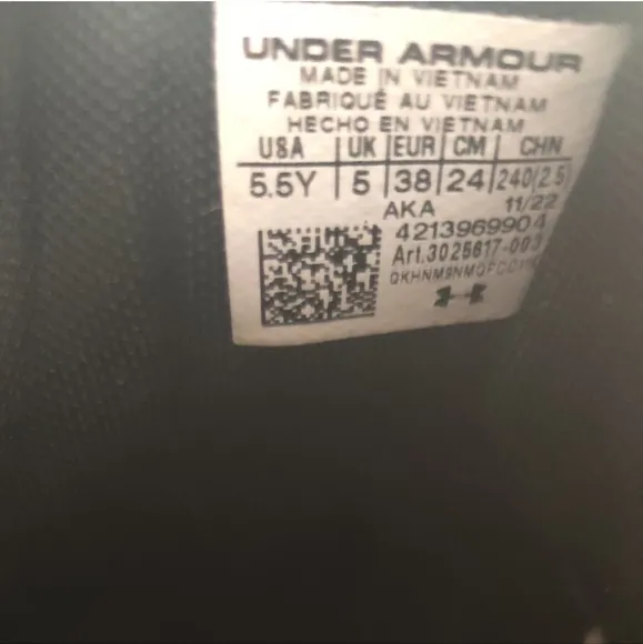 Under Armour Boys Black Lockdown Basketball Shoes Size 5.5Y
