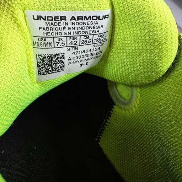 Under Armour Curry‎ Basketball Shoes Performance Athletic Sneakers Black 8.5