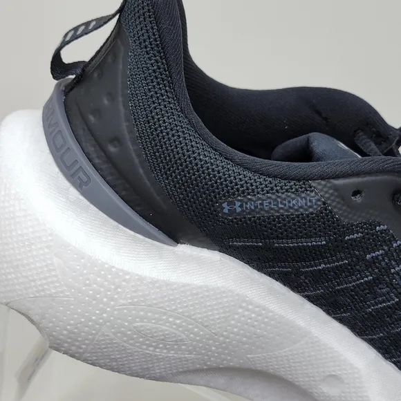 Under Armour W Infinite Elite UA Black Women Sz 10 Running Shoes 3027199-001 New