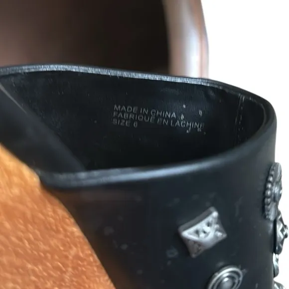 Urban Outfitters Blairwood Silver Studded Black Vegan Leather Mule Clogs Size 6
