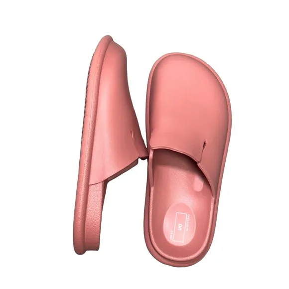 Urban Outfitters Molded EVA Cushioned Slip On Clog