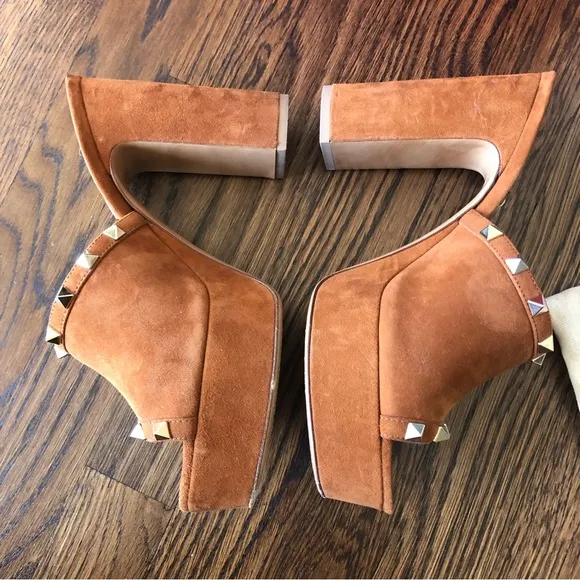 valentino garavani rockstud platform mules