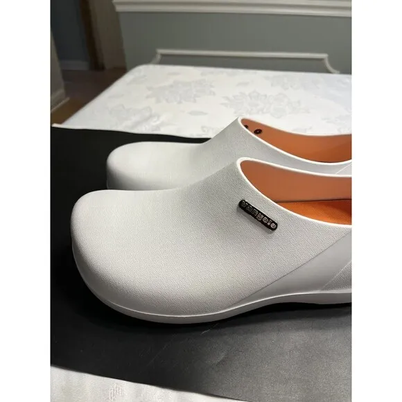 VANGELO PROFESSIONAL NURSE DOCTOR CHEF WHITE SLIP ON SHOES MEN’S SIZE 13