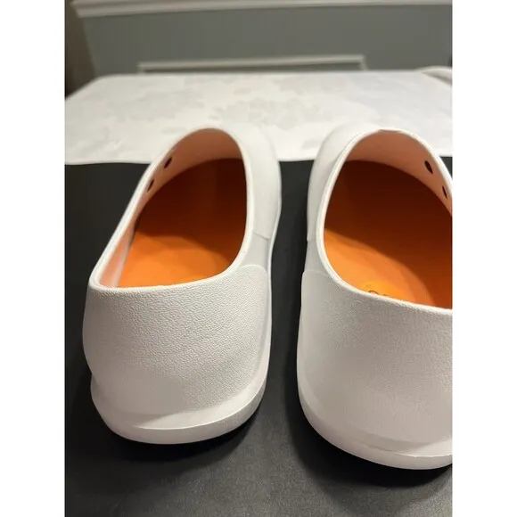 VANGELO PROFESSIONAL NURSE DOCTOR CHEF WHITE SLIP ON SHOES MEN’S SIZE 13