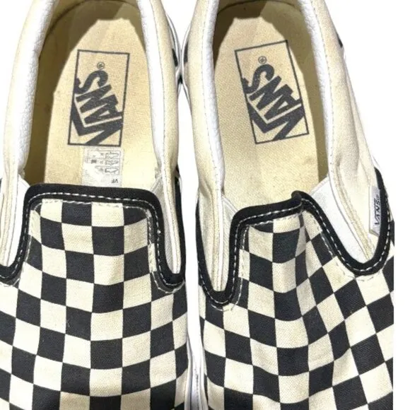 VANS Classic Slip-On Wide Checkerboard Shoe White/Black Size 9