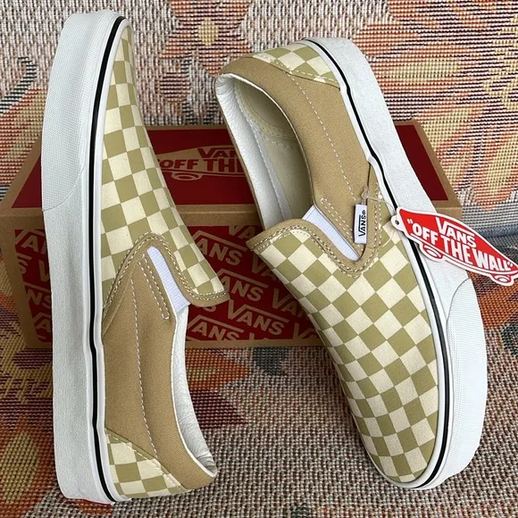 Vans WMNS Classic Slip-OnCheckerboard Taos TaupeVN0A5A08YUUSneakers