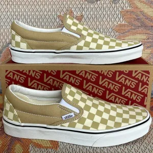 Vans WMNS Classic Slip-OnCheckerboard Taos TaupeVN0A5A08YUUSneakers