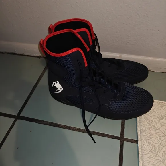 Venum Contender Men's Boxing Shoes - Navy Blue/Red Size 12.5